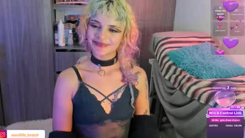 Snapshot of lila_bratz chatting on February 28, 7:09 am Lila online show from February 28, 7:09 am