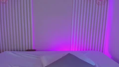 L I L A   online show from December 22, 3:03 am