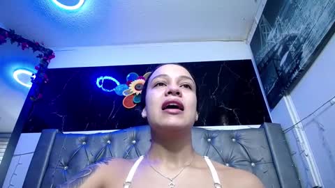   online show from February 28, 11:36 am