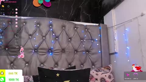   online show from May 28, 4:26 pm