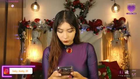 lila_min online show from November 8, 2:17 pm