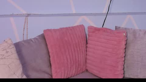 lila noa online show from September 27, 7:30 pm