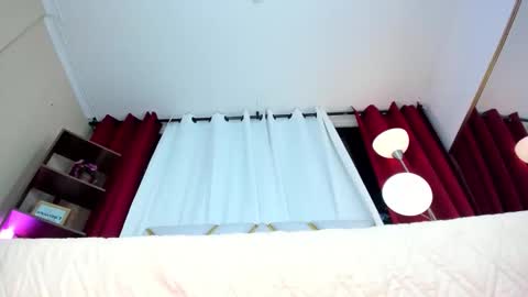 Snapshot of lila_pinky_ chatting on May 16, 11:53 am lila_pinky_ online show from May 16, 11:53 am