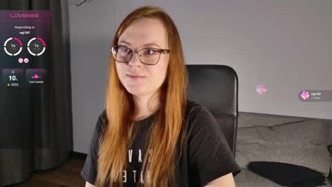 lila_pitt online show from February 17, 4:09 am