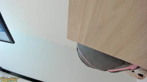 lila bailey  online show from September 21, 7:37 pm