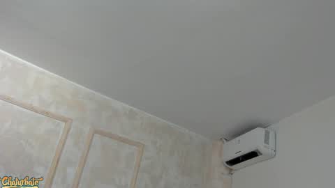 lila bailey  online show from September 25, 7:39 pm