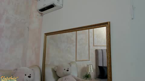 lila bailey  online show from September 26, 7:40 pm