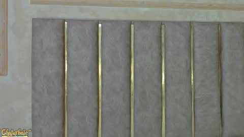 lila bailey  online show from October 28, 7:49 pm