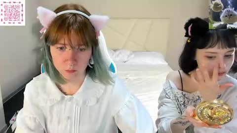 Lili online show from June 11, 3:04 am