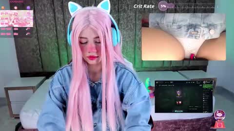 Snapshot of lilapop__ chatting on October 22, 1:00 pm Lila online show from October 22, 1:00 pm