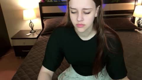 LilaSparkling online show from May 9, 5:12 am
