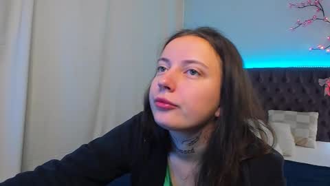 Snapshot of lilavame chatting on October 9, 3:04 am LilaVame online show from October 9, 3:04 am