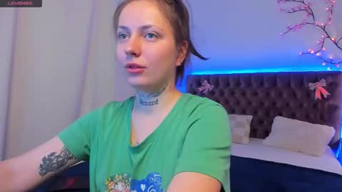 Snapshot of lilavame chatting on October 21, 8:09 pm LilaVame online show from October 21, 8:09 pm