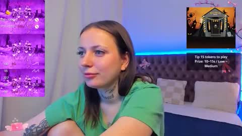 Snapshot of lilavame chatting on October 22, 8:19 pm LilaVame online show from October 22, 8:19 pm