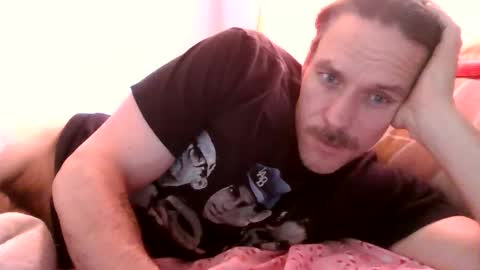 Snapshot of lildeer1980 chatting on April 25, 1:14 pm lildeer1980 online show from April 25, 1:14 pm