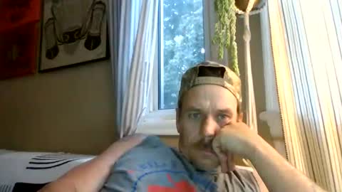 Snapshot of lildeer1980 chatting on June 5, 12:28 am lildeer1980 online show from June 5, 12:28 am
