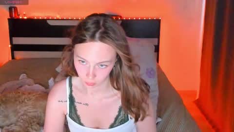lilemma19 online show from July 22, 1:52 am