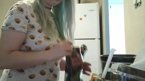 emily ryanson online show from November 13, 7:46 pm