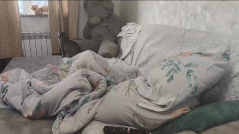 Snapshot of lili28055 chatting on December 18, 10:54 am Lili online show from December 18, 10:54 am