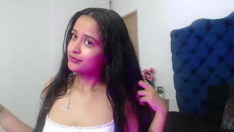 Lili online show from November 27, 3:41 am