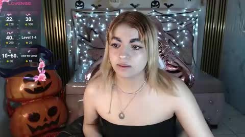 Lili online show from October 9, 3:59 am