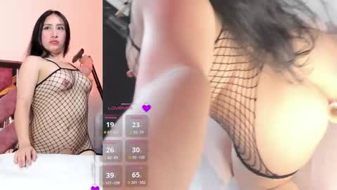 Snapshot of lili_monn chatting on September 29, 11:26 am Lili online show from September 29, 11:26 am