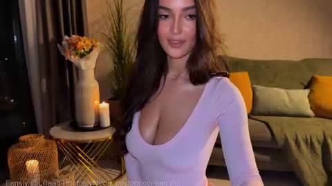 Lili  Nude ONLY Ticket or Fansly  online show from June 26, 10:03 pm