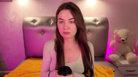 Lilia online show from November 7, 5:13 pm