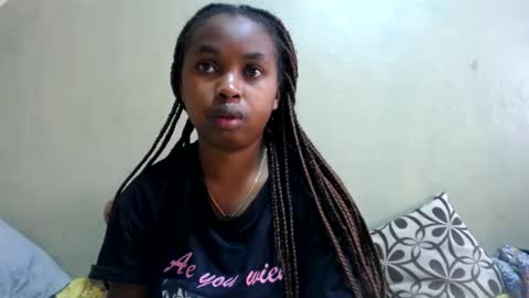 Snapshot of liliahsexie chatting on October 3, 8:22 am liliah online show from October 3, 8:22 am