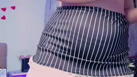 lilianbliss_ online show from February 27, 9:26 pm