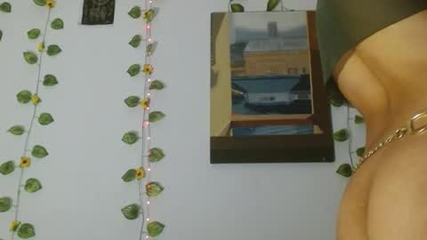 yesica online show from October 22, 1:28 am