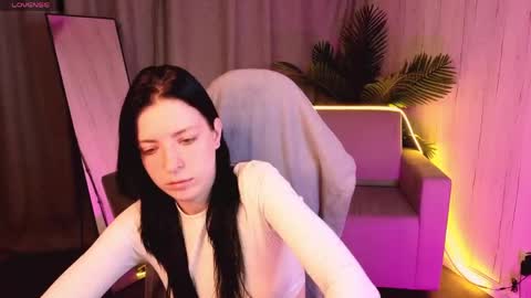 liliaroze online show from June 6, 3:33 am
