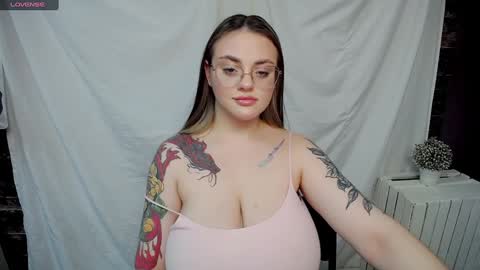 Lilia online show from January 27, 5:04 pm