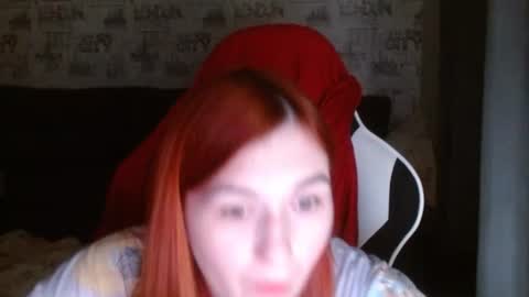 Snapshot of liliawoolf chatting on January 19, 5:39 pm liliawoolf online show from January 19, 5:39 pm