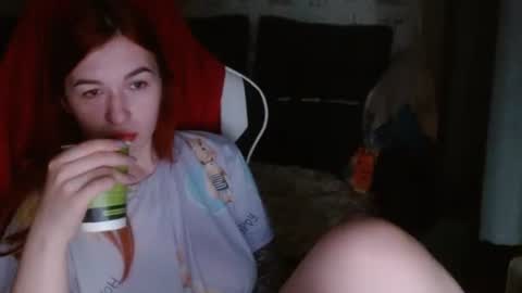 Snapshot of liliawoolf chatting on January 20, 4:43 am liliawoolf online show from January 20, 4:43 am