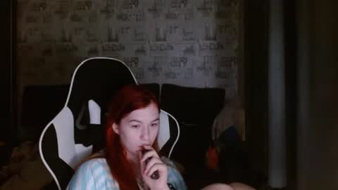 Snapshot of liliawoolf chatting on February 5, 4:37 am liliawoolf online show from February 5, 4:37 am