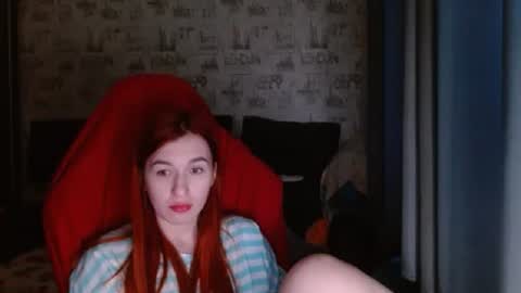 Snapshot of liliawoolf chatting on February 15, 6:12 am liliawoolf online show from February 15, 6:12 am
