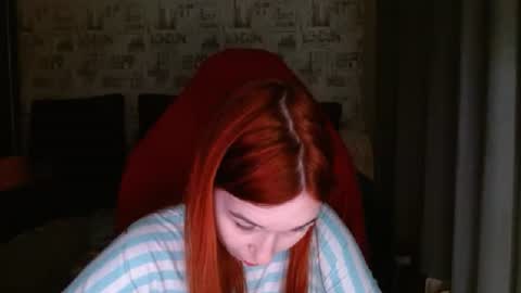 Snapshot of liliawoolf chatting on February 18, 6:37 pm liliawoolf online show from February 18, 6:37 pm