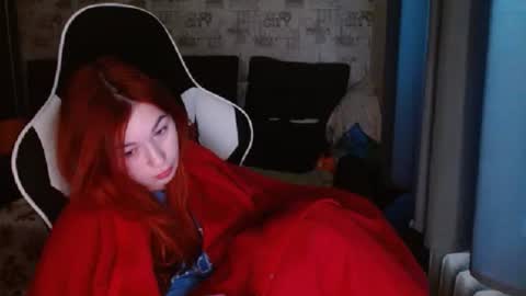 Snapshot of liliawoolf chatting on February 23, 5:23 am liliawoolf online show from February 23, 5:23 am