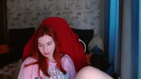 Snapshot of liliawoolf chatting on February 24, 5:43 am liliawoolf online show from February 24, 5:43 am