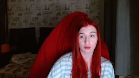 Snapshot of liliawoolf chatting on February 24, 7:09 pm liliawoolf online show from February 24, 7:09 pm