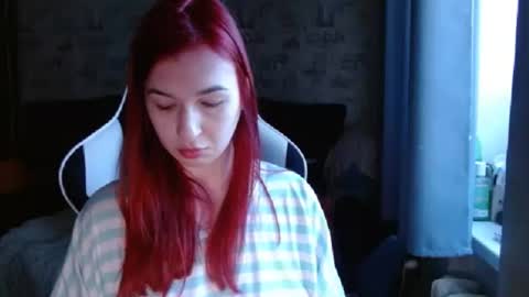 Snapshot of liliawoolf chatting on February 25, 1:28 pm liliawoolf online show from February 25, 1:28 pm