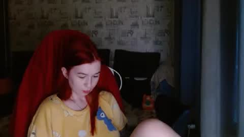 Snapshot of liliawoolf chatting on March 1, 5:20 am liliawoolf online show from March 1, 5:20 am