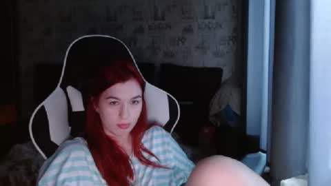 Snapshot of liliawoolf chatting on March 4, 8:35 am liliawoolf online show from March 4, 8:35 am