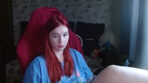 Snapshot of liliawoolf chatting on March 11, 10:51 am liliawoolf online show from March 11, 10:51 am