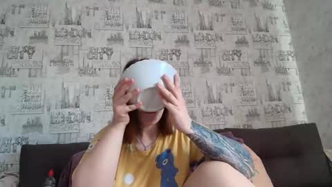 Snapshot of liliawoolf chatting on September 18, 6:37 am liliawoolf online show from September 18, 6:37 am