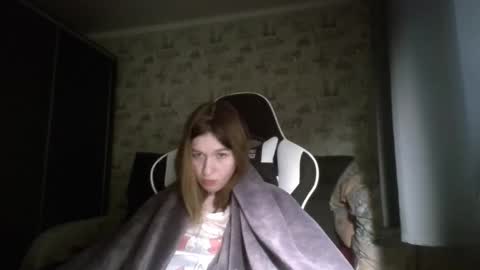 liliawoolf online show from November 7, 2:06 pm