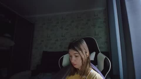 liliawoolf online show from January 10, 10:39 am