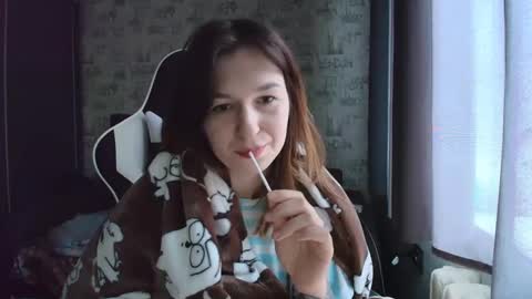 Snapshot of liliawoolf chatting on April 24, 7:44 am liliawoolf online show from April 24, 7:44 am