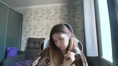 Snapshot of liliawoolf chatting on May 21, 3:57 am liliawoolf online show from May 21, 3:57 am